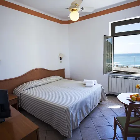 Delle Rose Hotel Bonassola