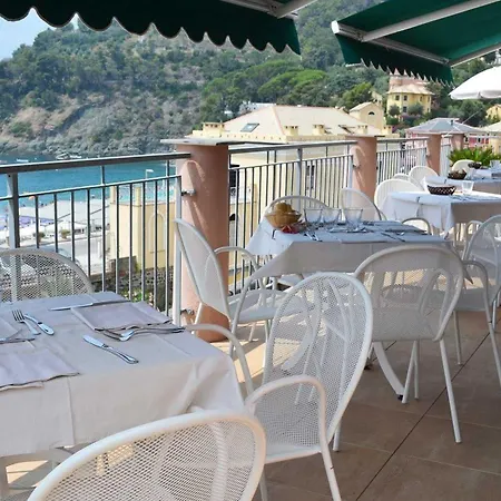 Delle Rose 3* Bonassola