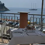Delle Rose 3*