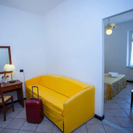 Otel Delle Rose