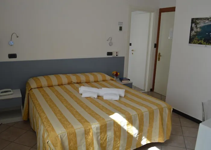 Delle Rose Hotel 3*